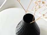 Higo vase-1