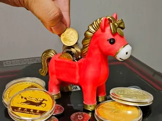 Horse Fortune Golden Pony Cute Storage Toy