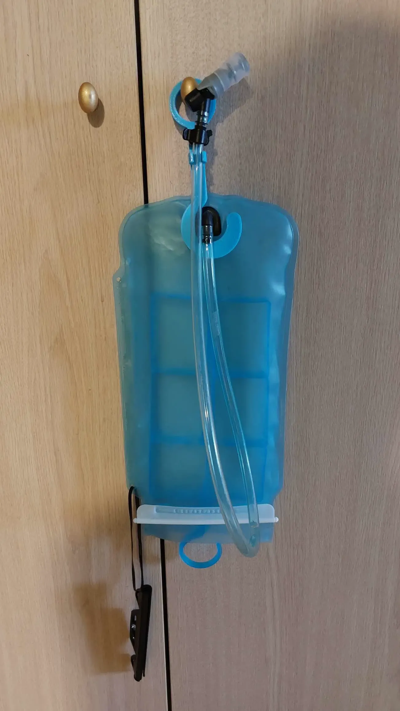 Water bladder dryer (行山水袋晾乾架)