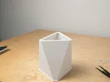 Origami Triangle Pen Cup-6