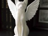 Кошка с ангельскими крыльями-0