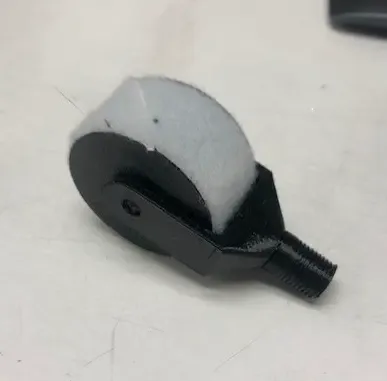 Seal application roller with 1/4" pipe thread