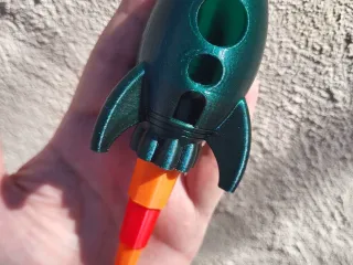 Rocket with Telescopic Flame