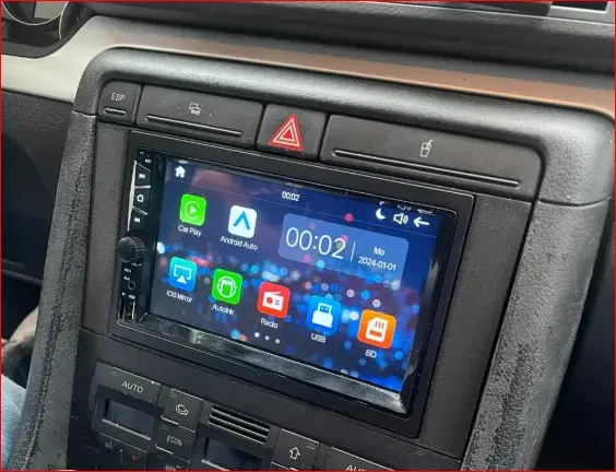 Audi A4 B6 Cache Radio 2 Din