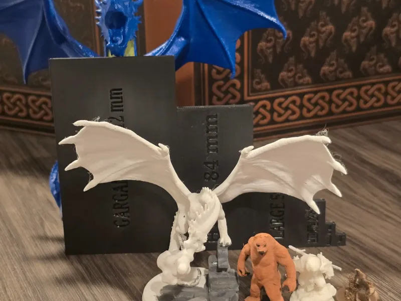 Game Master Miniature Size Tool