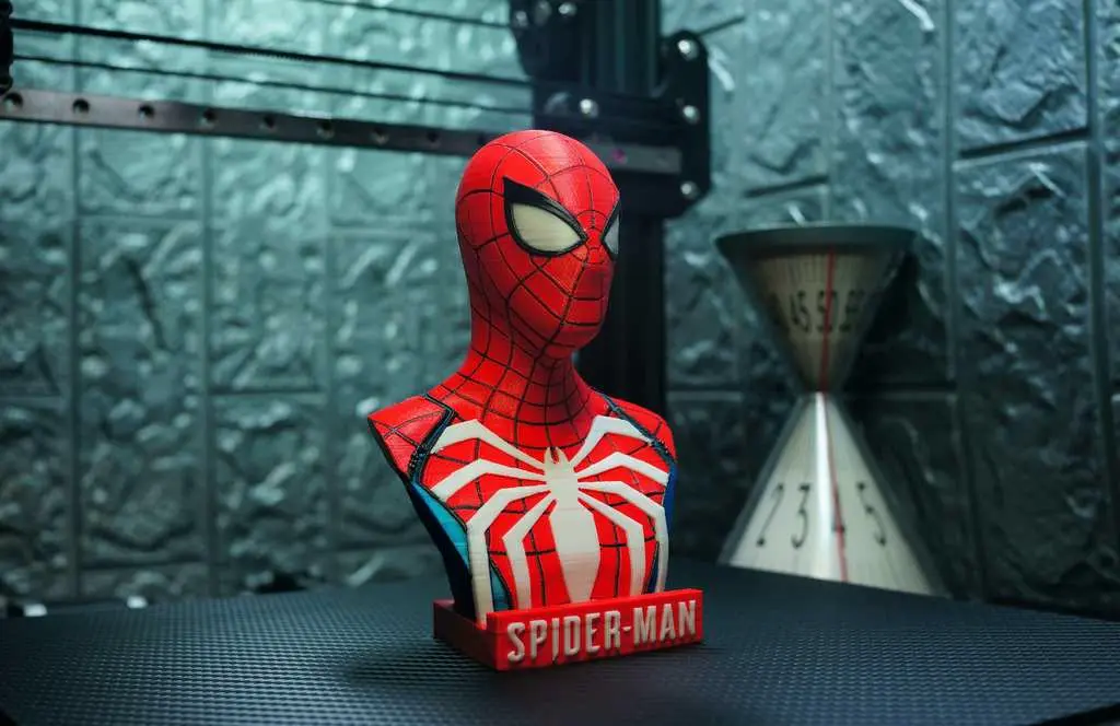 Multicolour Spider-Man PS4 Bust - Advanced Suit MMU