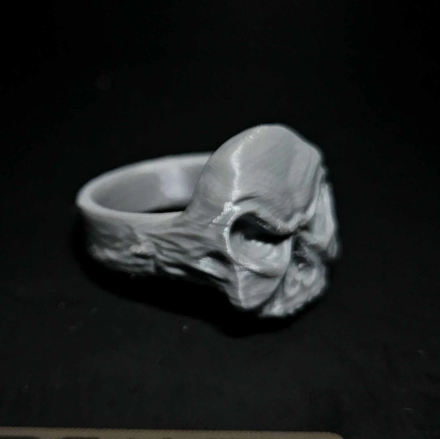 Skull ring