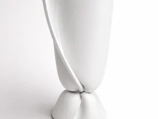 Vase (Vazo) 