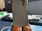 PooPhone holder-2