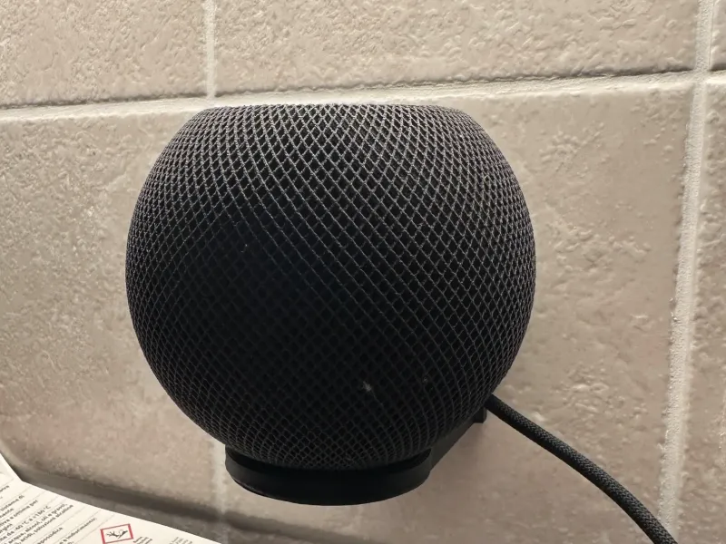 Простое настенное крепление для HomePod mini