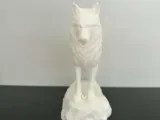 Realistic Wolf Statue – Highly Detailed 3D Printed-1