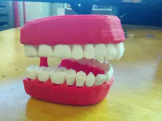 Chattering Teeth - manual version