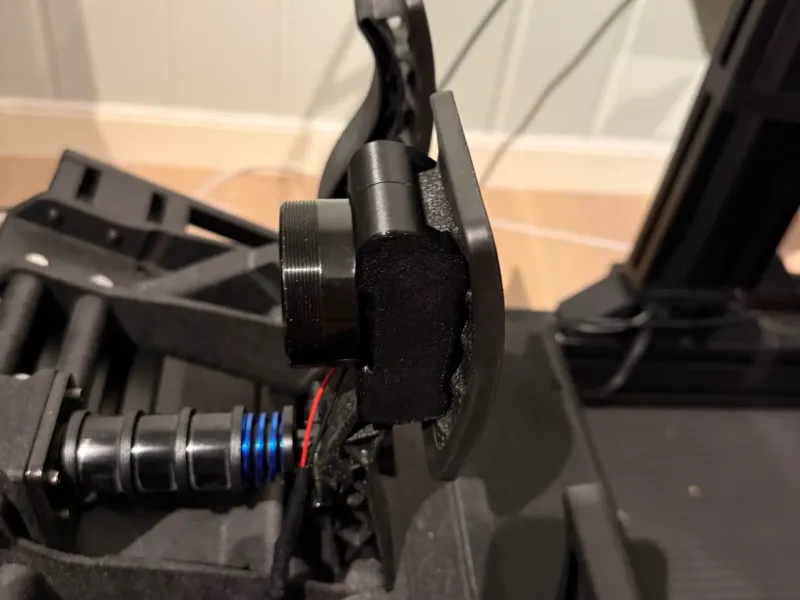 Fanatec CSL Elite v2 25W Bass-Shaker-Halterung