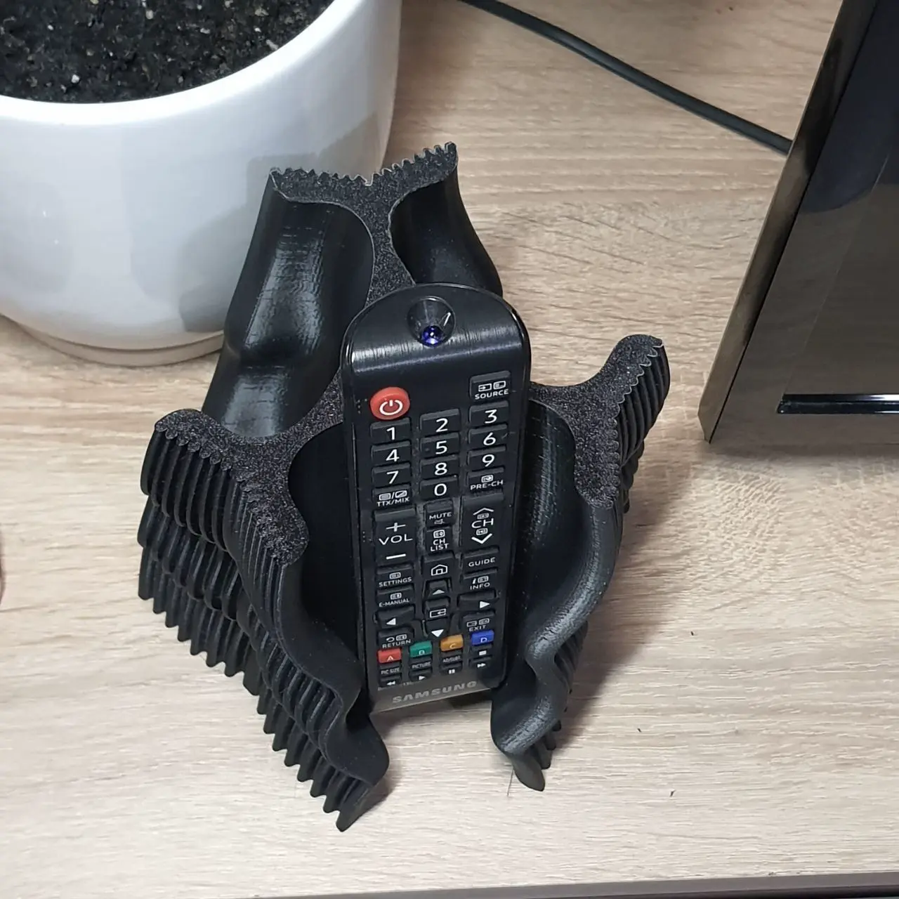 Remote Vase