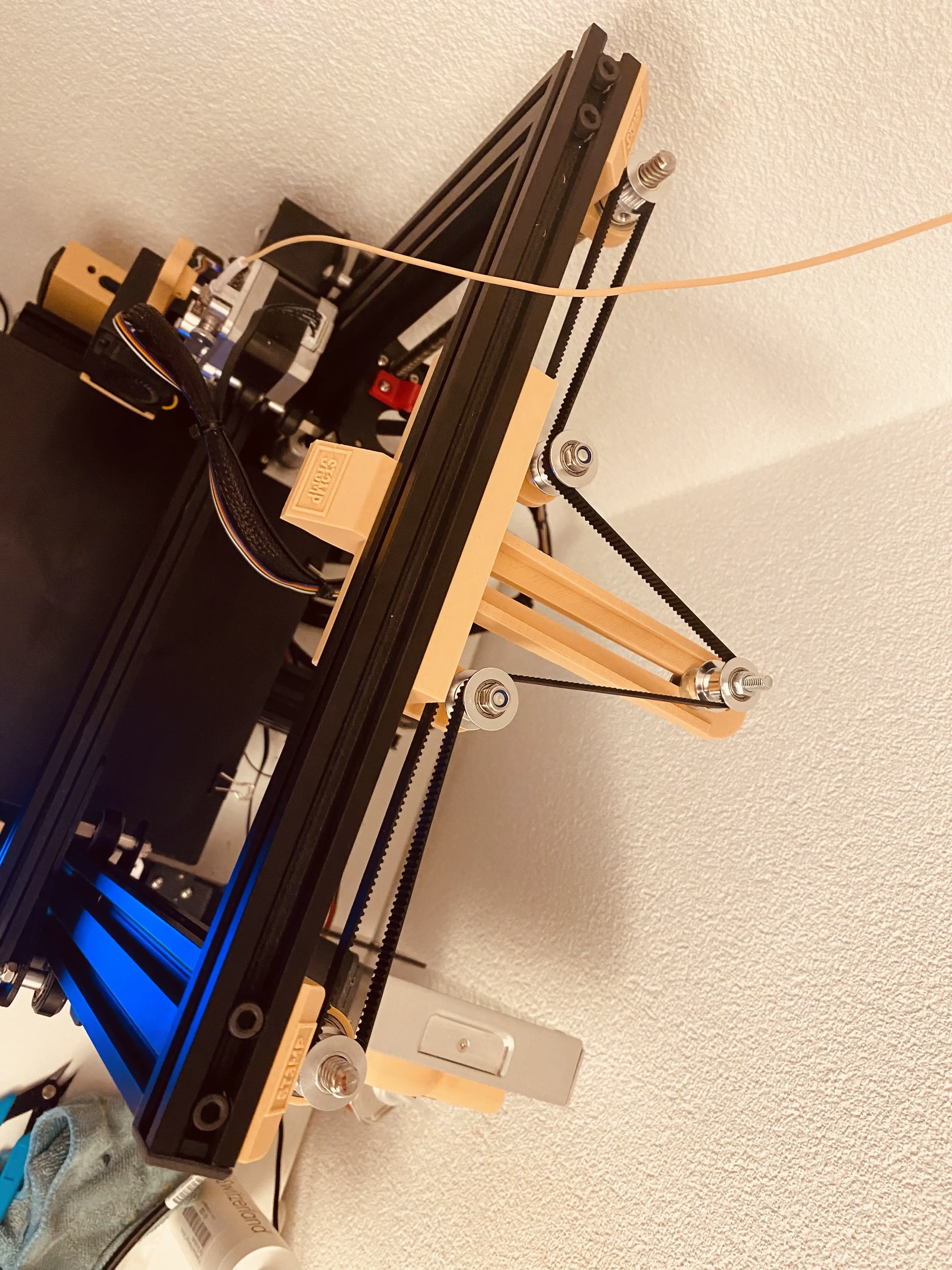 Belt tensioner for dual Z axis Ender 3 Pro by ST3MP