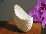 Crescent moon pot-1