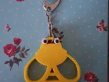 Bee - keychain-1