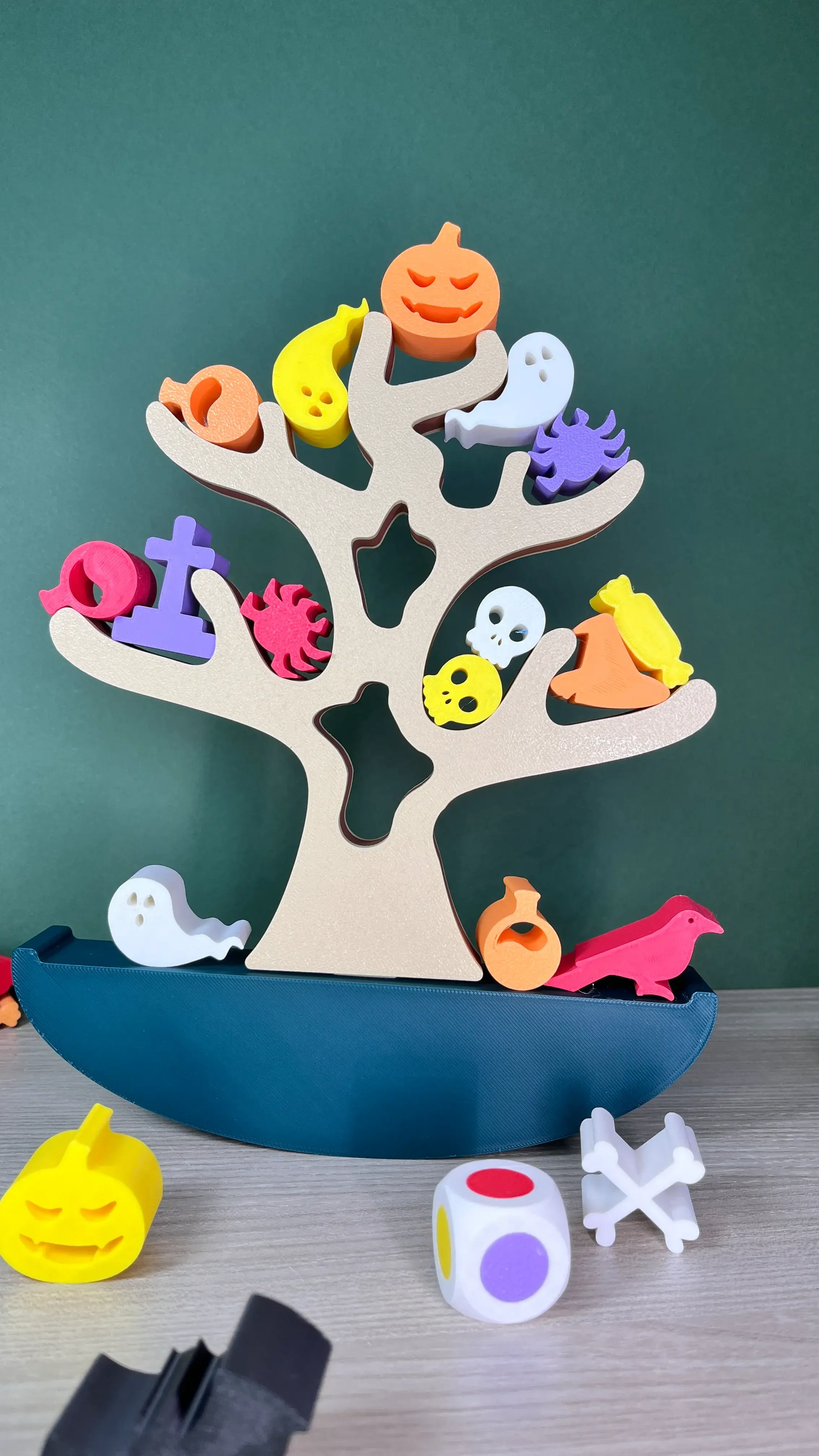Spooky Balance Game, 4 levels ✨🎃 Family Halloween Toy
