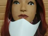 Chic Beak Face Mask-3