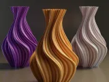 curly Vase-3