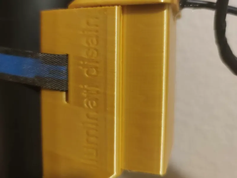 Bicycle Battery quick change and hold mechanism