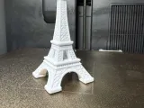 Mini Eiffel Tower Keychain – Paris Souvenir Print-1
