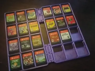 Foldable Switch game case