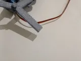 servo grab-2