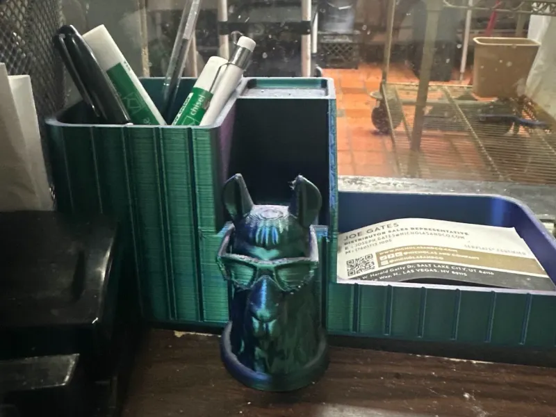 Cool Llama Desk Organizer