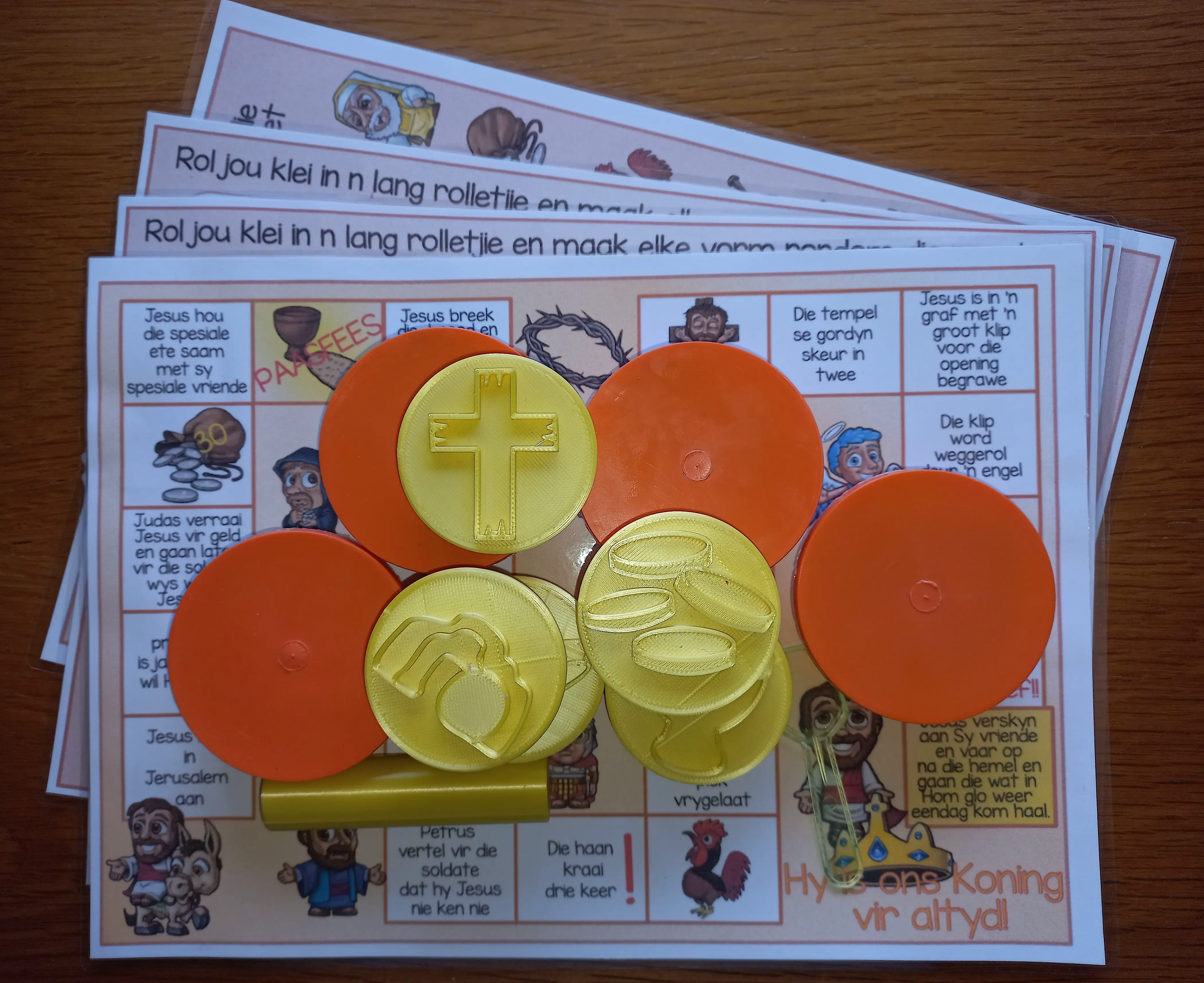 CHRISTIAN EASTER STAMPS AND ROLLER SET FOR PLAYDOUGH