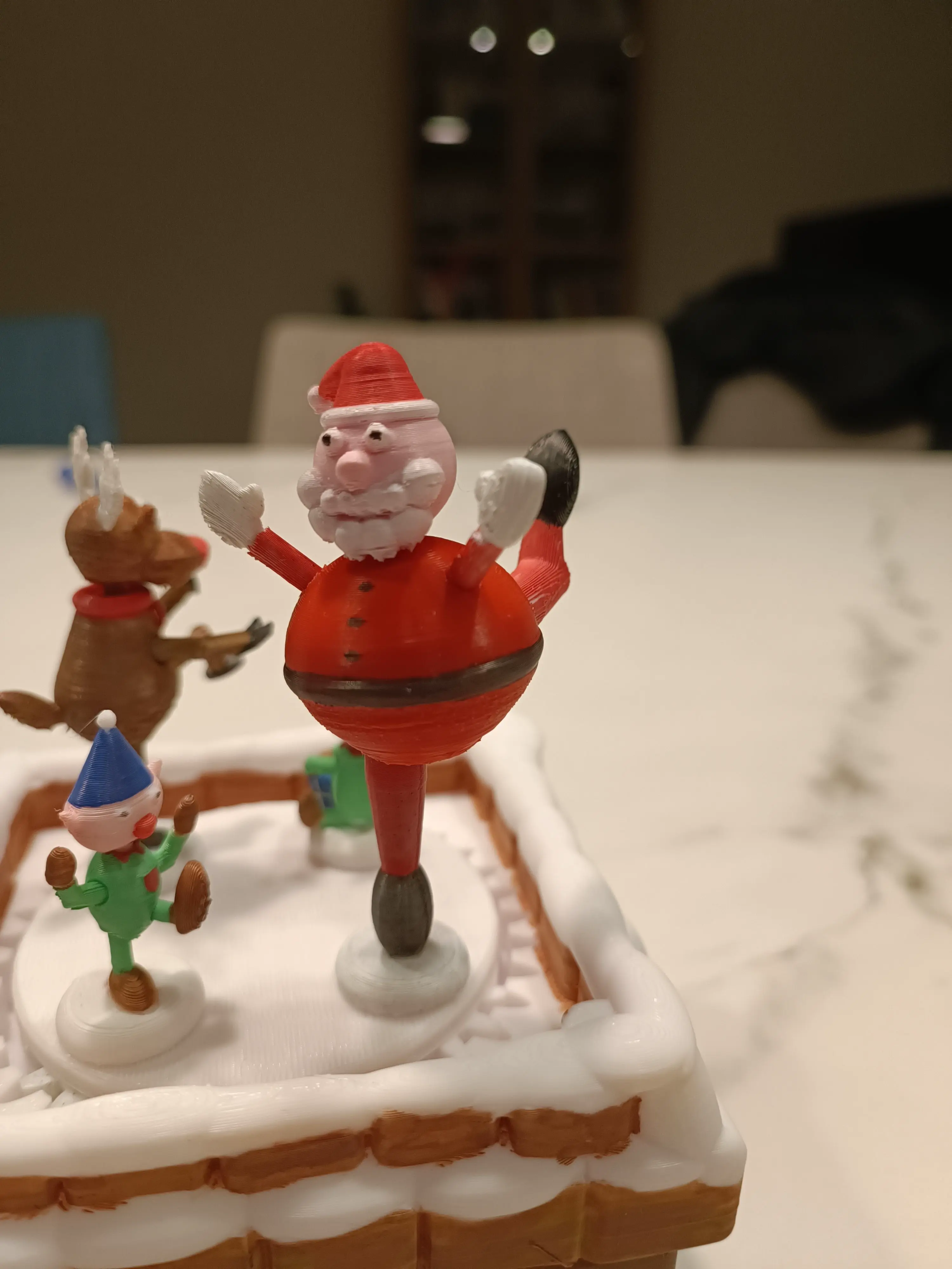 DANCING SANTA AND RODOLPH