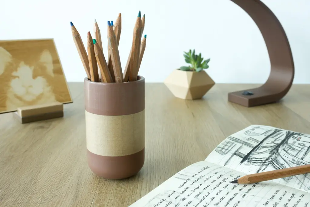 Pen Holder