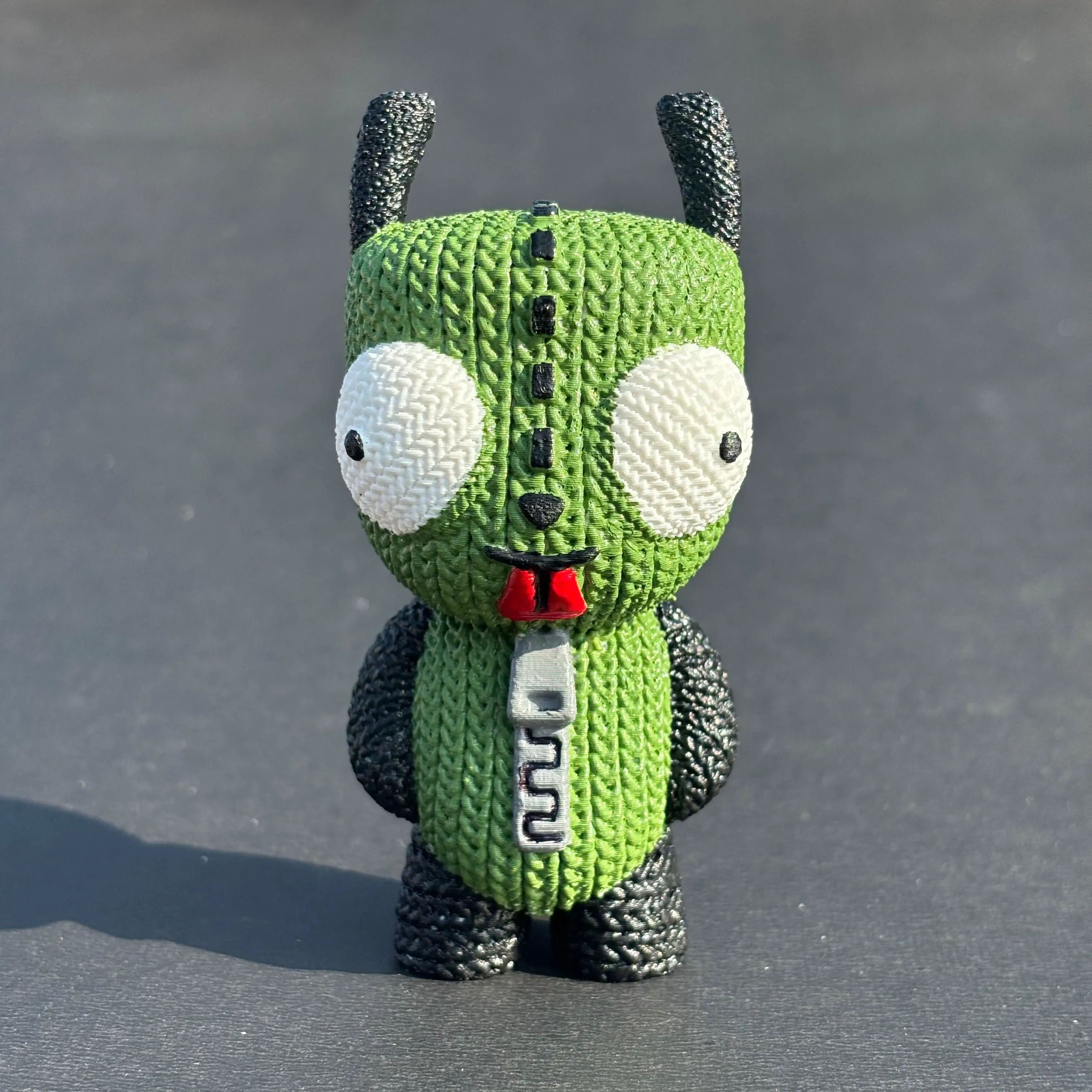 Gir a maglia (Invader Zim)
