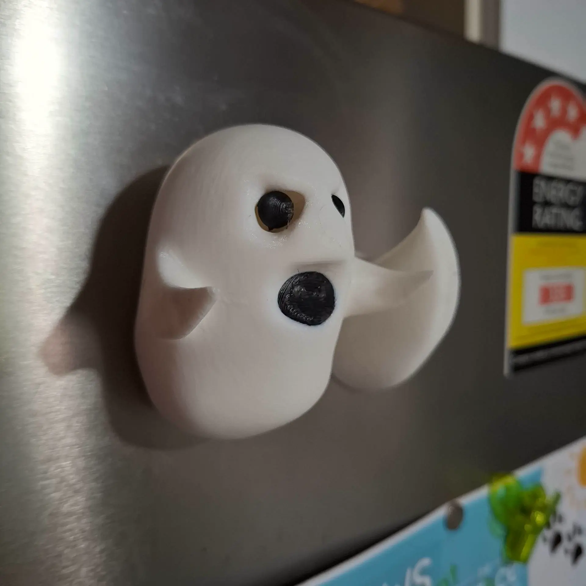 Magnetic ghost halloween fridge magnet