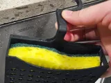 Simple Sponge Holder-1