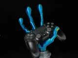 4-Finger Alien Hand Controller Holder-1