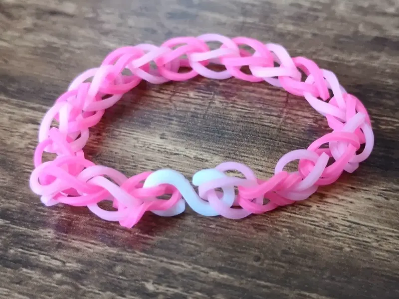 Attache bracelet Loomy