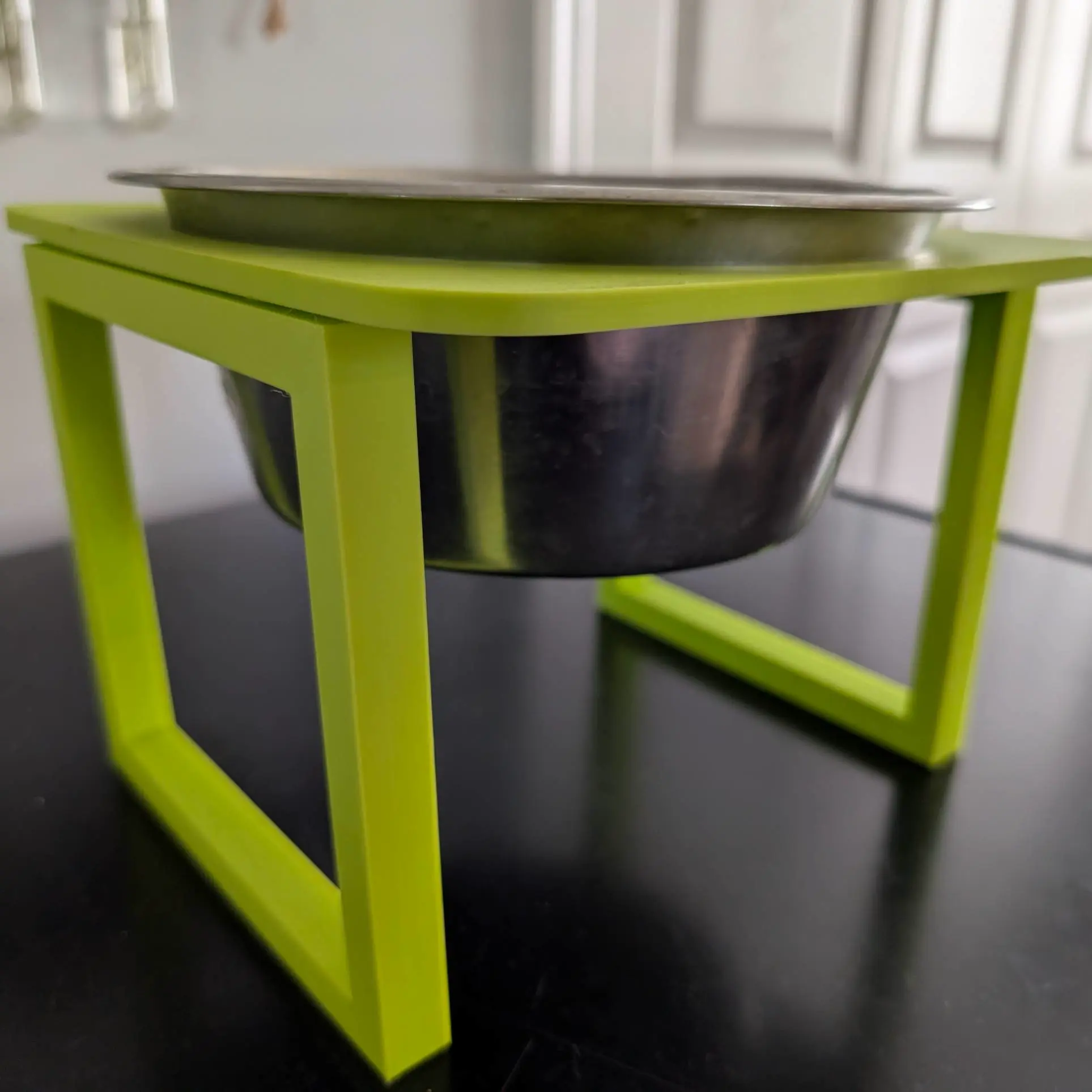 Raised Dog Bowl Stand