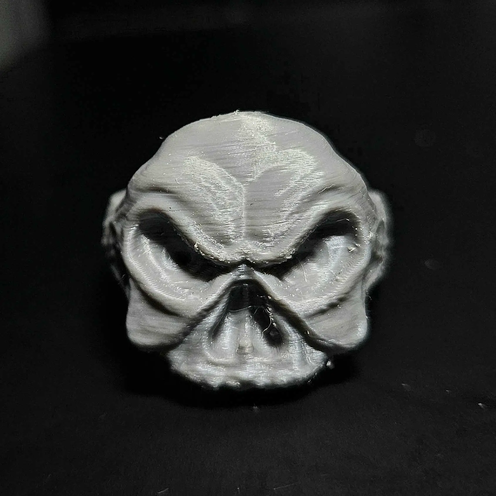 Skull ring