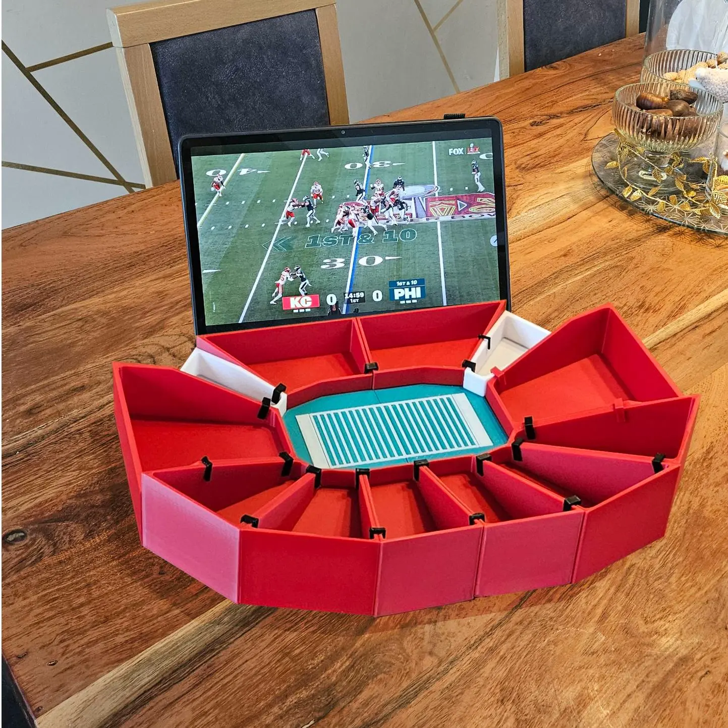 Levi’s Stadium-Shaped Modular Snack Bowl