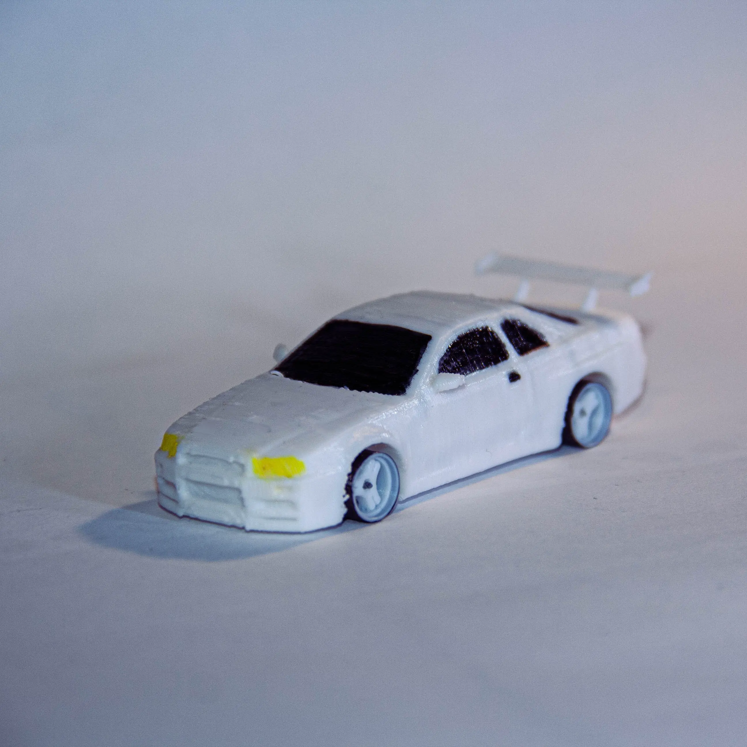 Nissan Skyline R34 GTR - 1:64