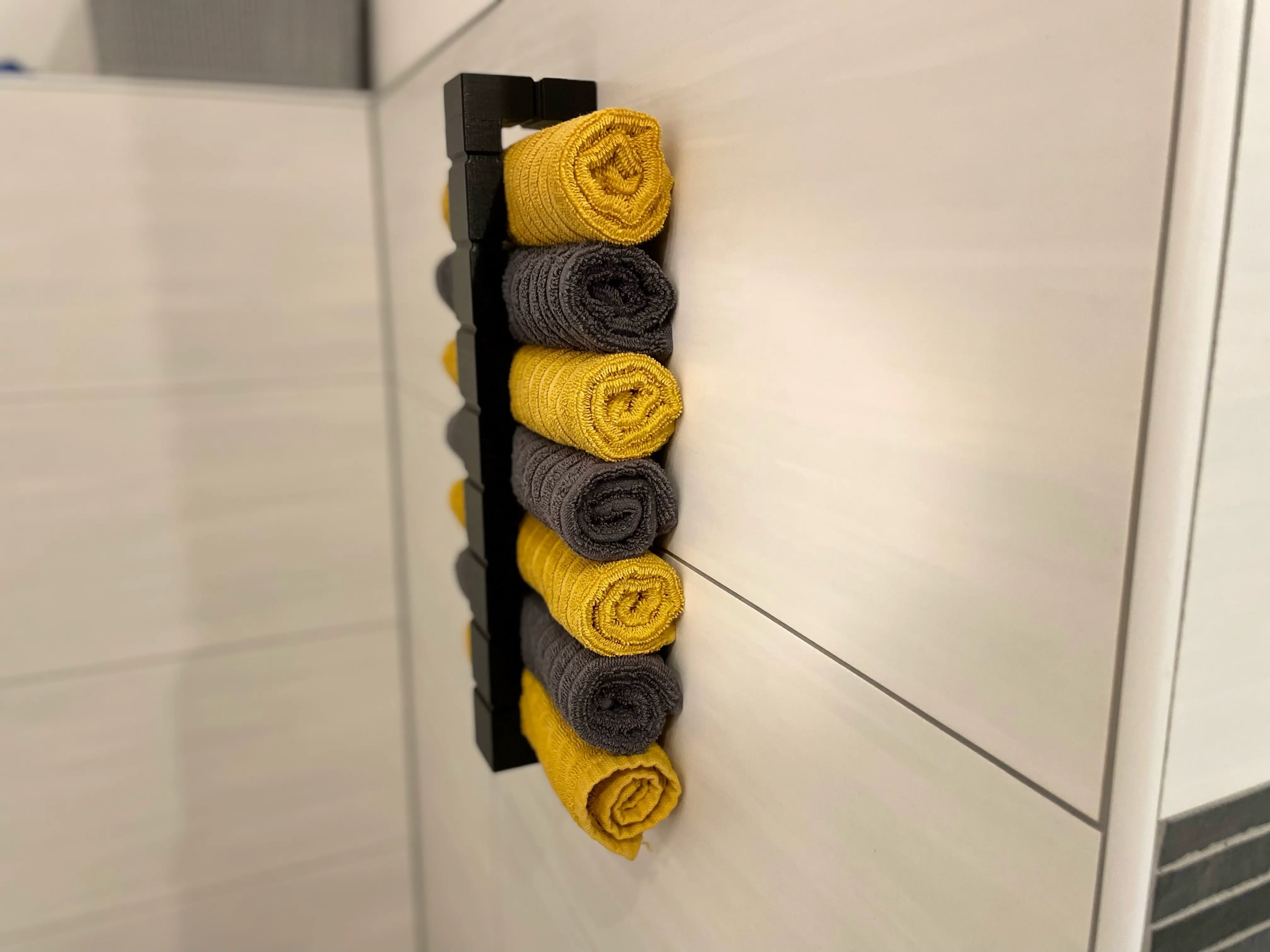 Minimalistic Guest Towel Holder // Minimalistischer Gäste-Handtuch Halter