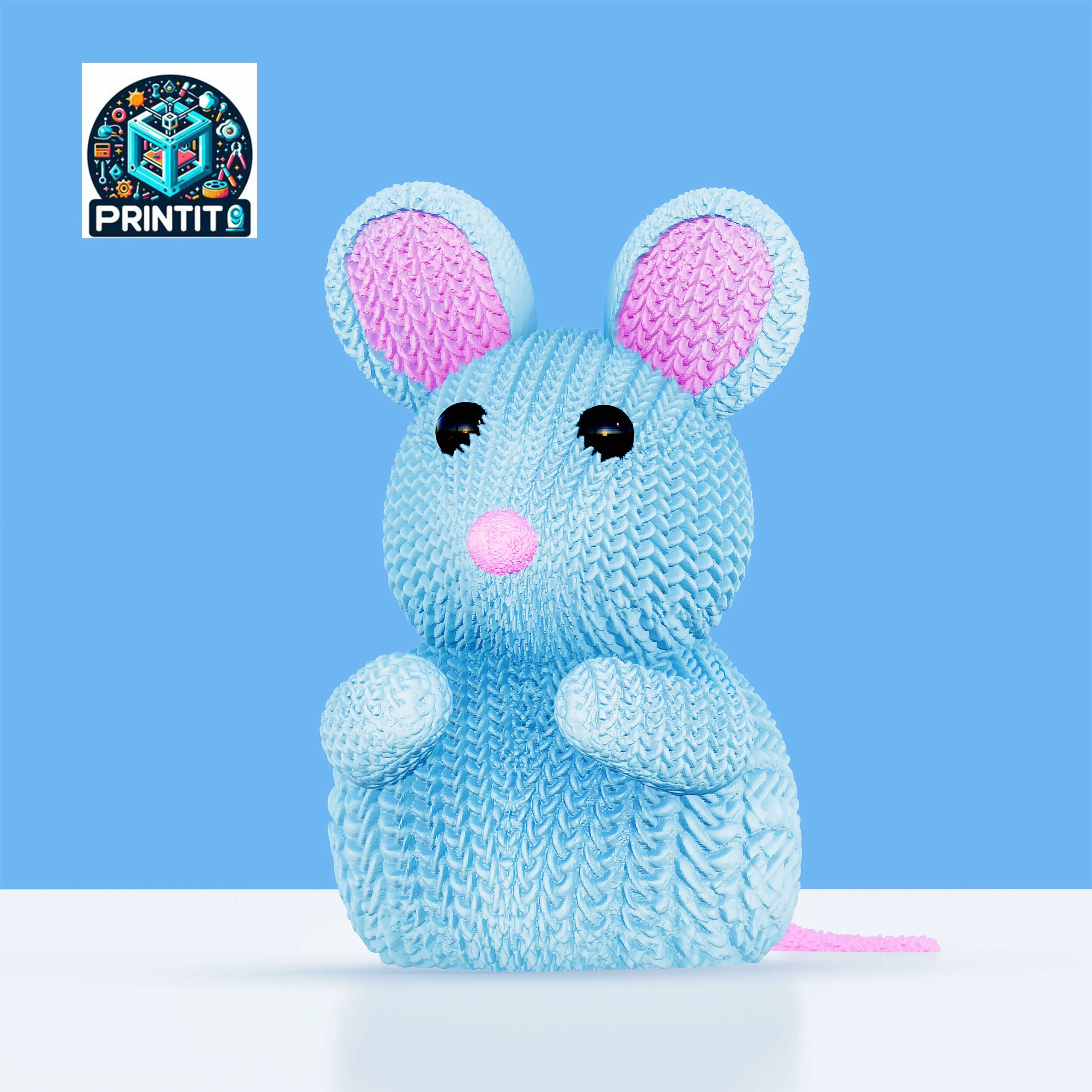 Knitted cute mouse