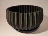 Ribbed planter-1