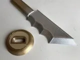 Impostor Knife Among Us-1