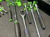 Linkable Ratchet Holders-0