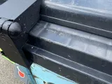 Black bin lid latch-3