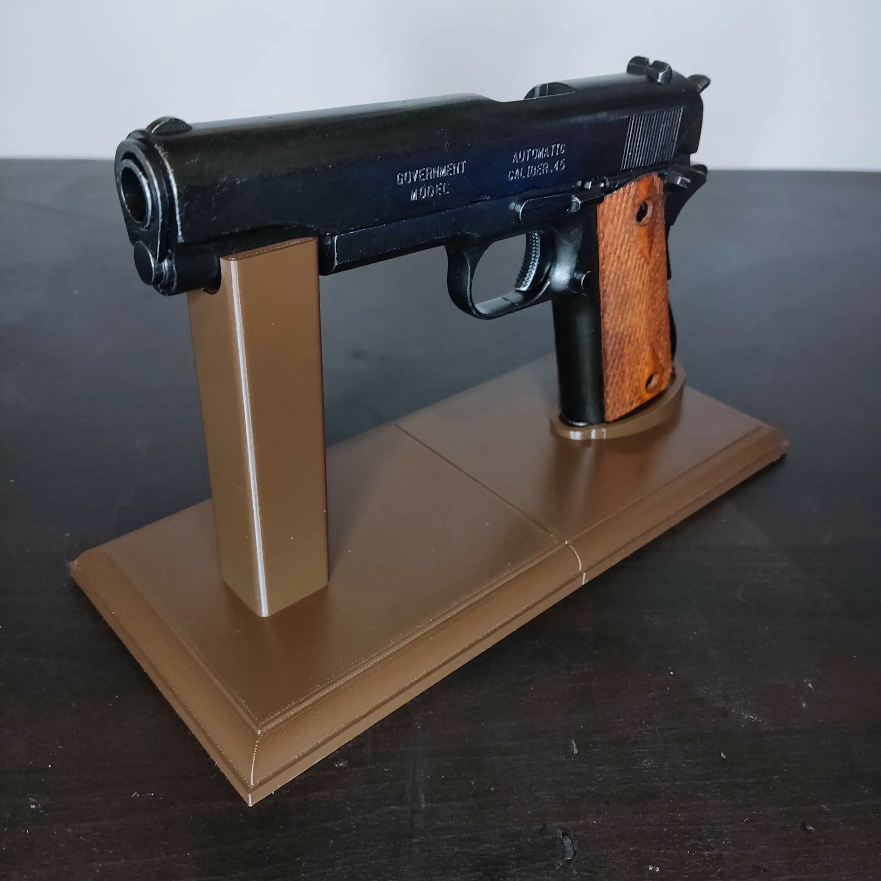 Colt 1911 Gun Display Stand