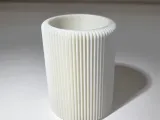 Small pencil holder-2