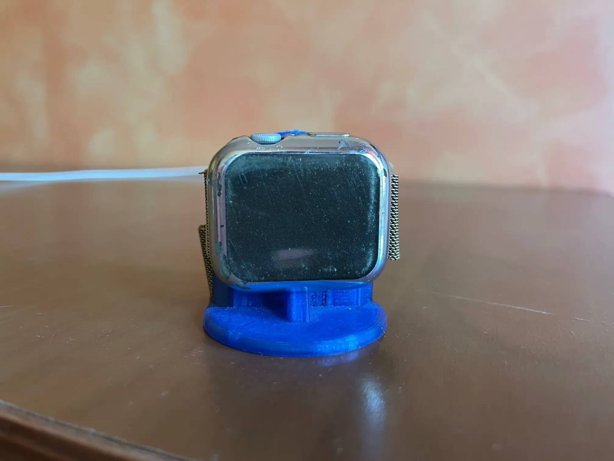 Apple watch recharge stand